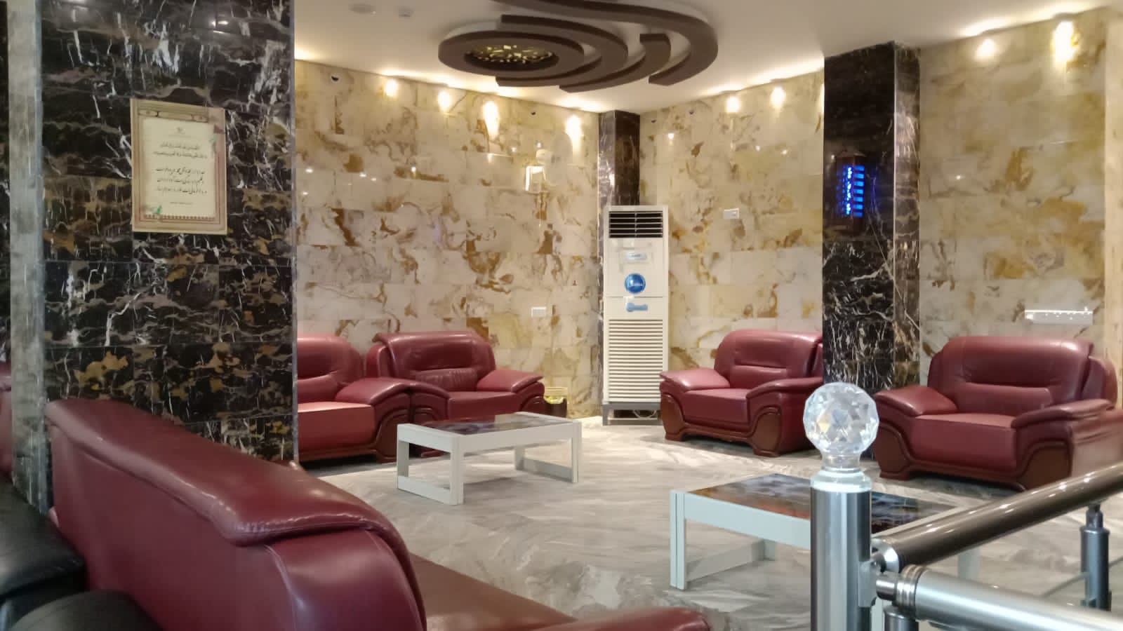 لابی هتل طوی