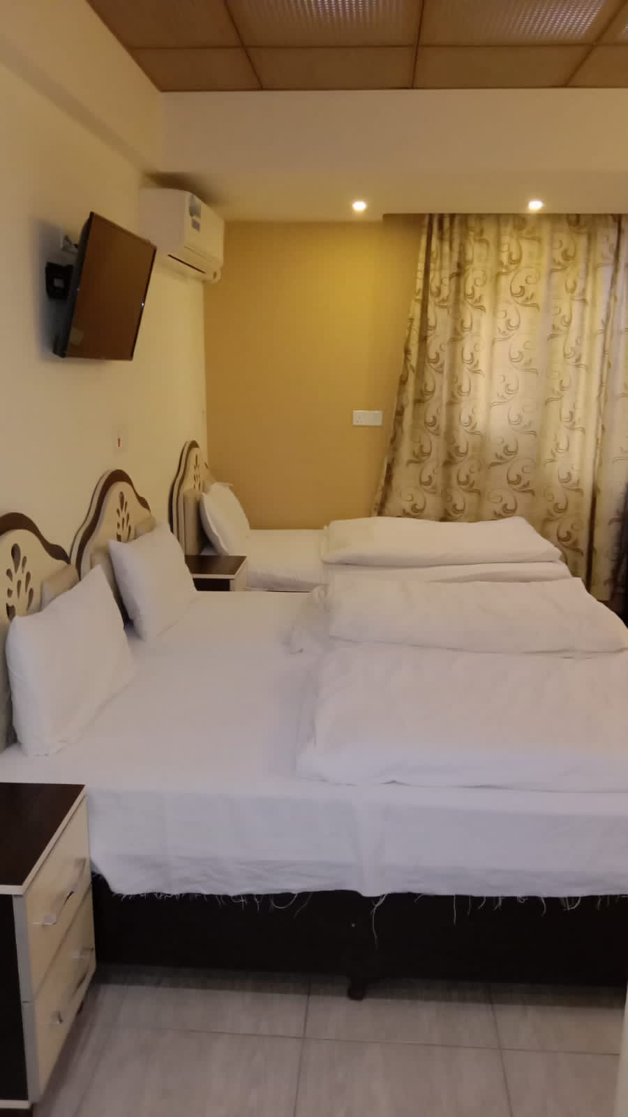 اتاق هتل طوی