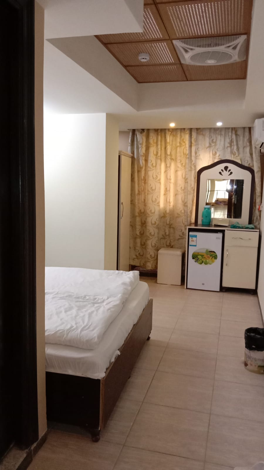 اتاق هتل طوی