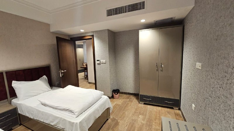 سوئیت هتل برج الیاقوت