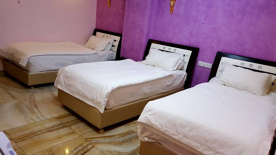 اتاق هتل قصر الورود