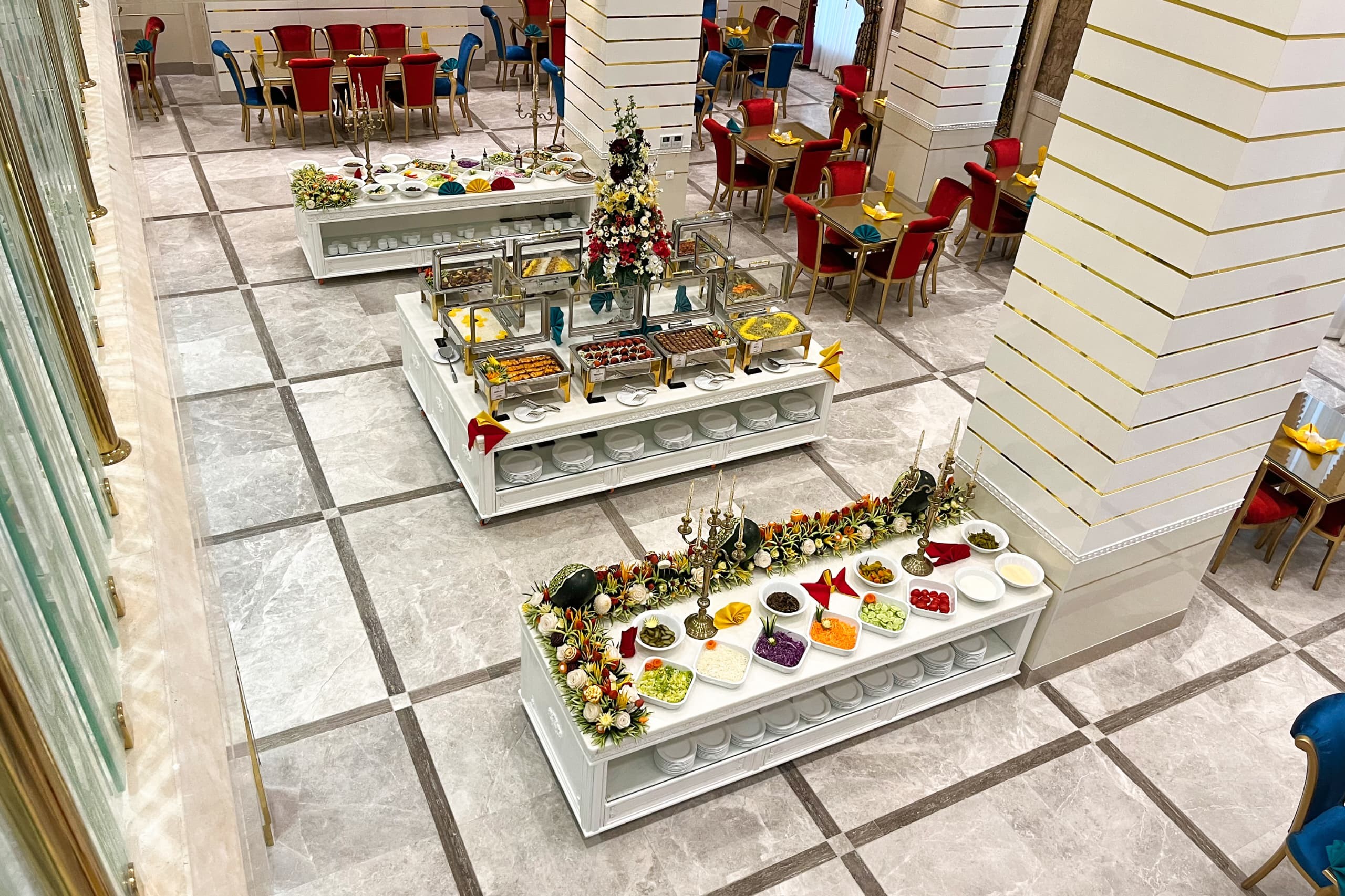 رستوران هتل مدینه البشری