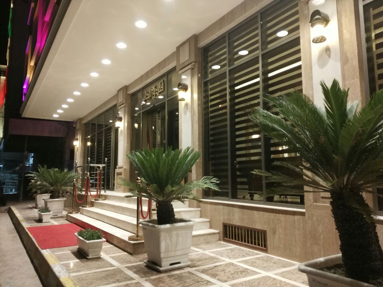 نمای هتل جابر