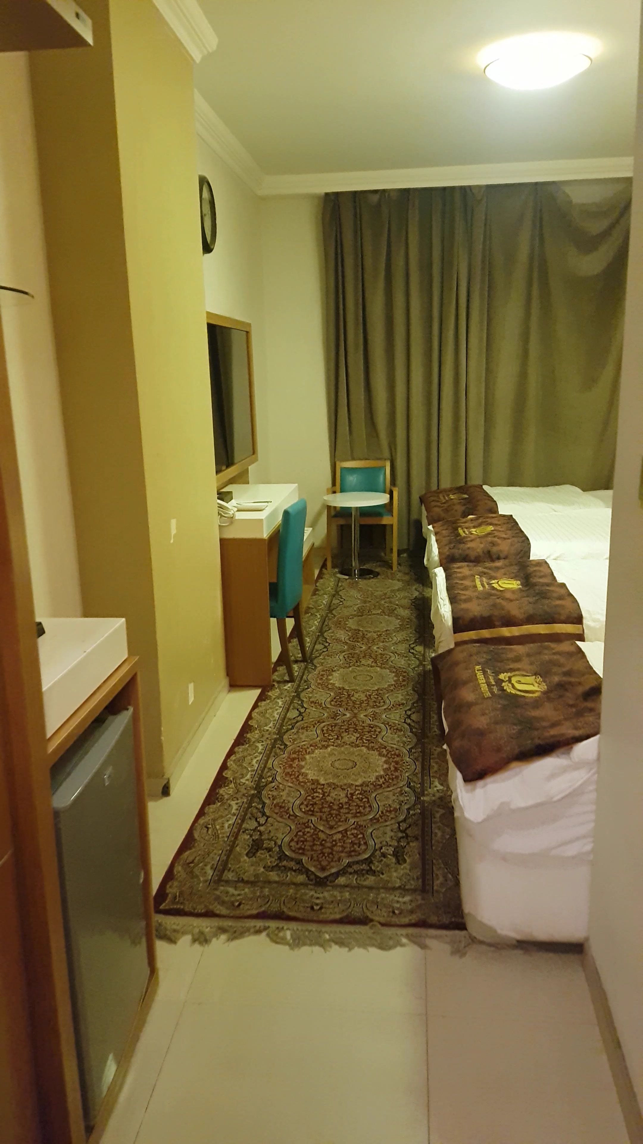 اتاق هتل جابر