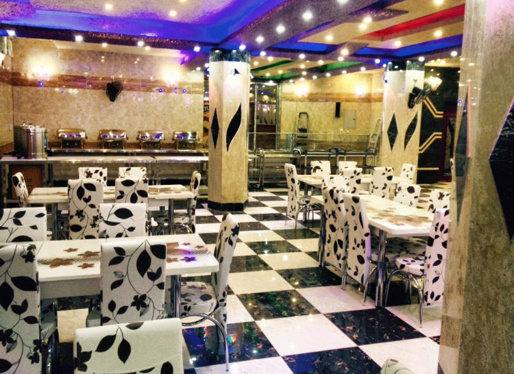 رستوران هتل مدینه العطا