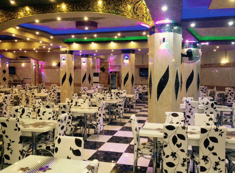 رستوران هتل مدینه العطا